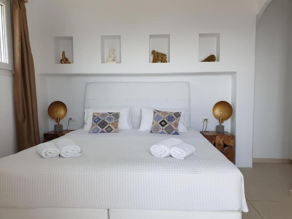 Bellou Suites Mykonos Town 외부 사진